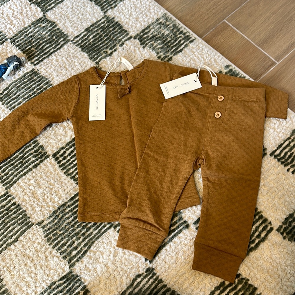 Quincy mae set
